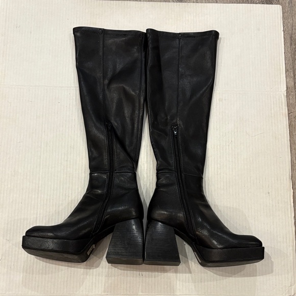 Jeffrey Campbell Daphne Second Skin Platform Boot in Black Size 8 - Picture 16 of 17